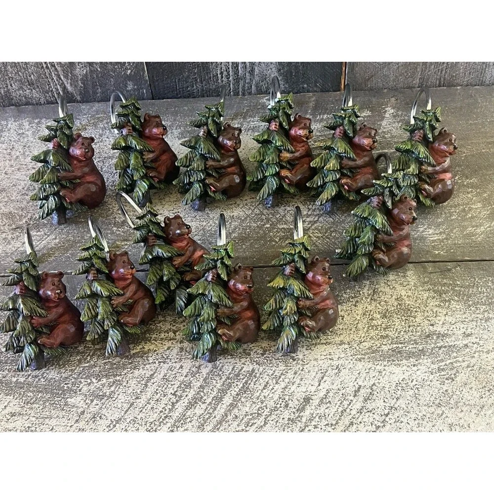 BEAR IN A TREE SHOWER HOOK SET-DISCONTINUED decorative Set Of 12